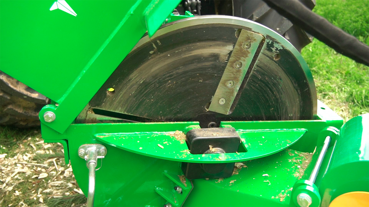 Измельчитель веток коммунальный Flagman | Флагман BX 62 + (кардан 120см/6х6/усиленный/со шпонкой) 0