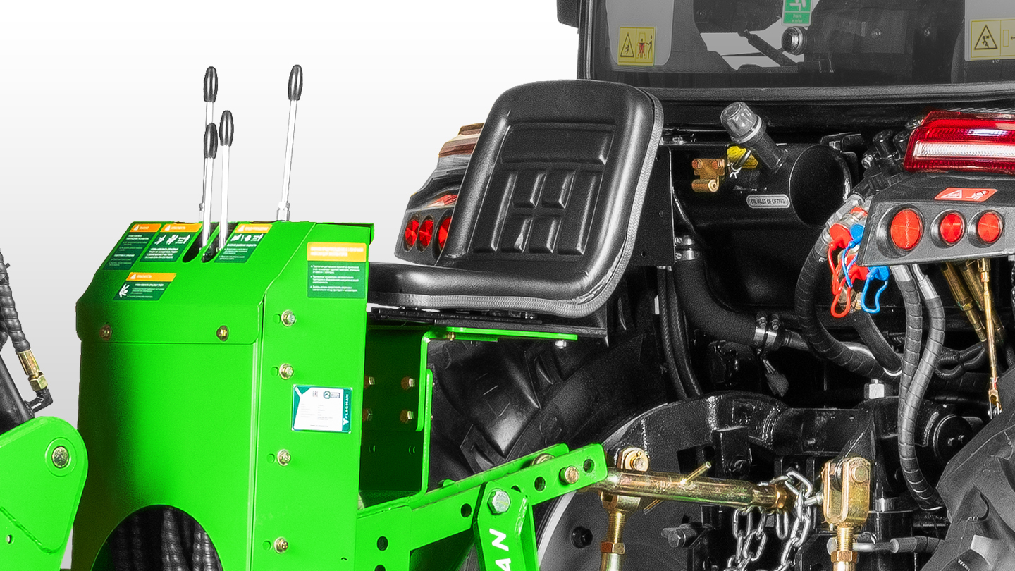 Навесной экскаватор Flagman | Флагман LW7 + захват механический 0