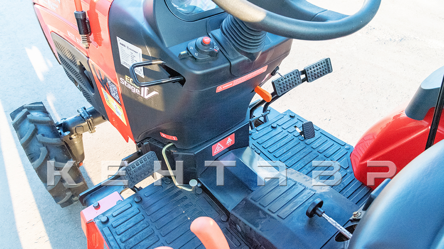 Трактор Кентавр Т-444 MASTER 9+3 (Perkins) Industrial 9.5-12 / 10.8 -20 (с ПСМ)